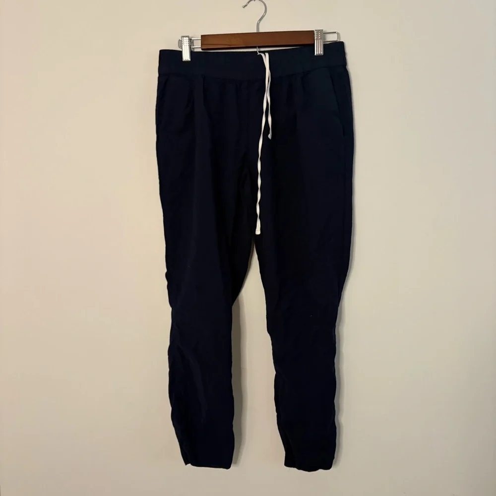 J Crew Women’s Jogger Casual Pants 10 Wool Viscose Cozy Navy Blue Travel